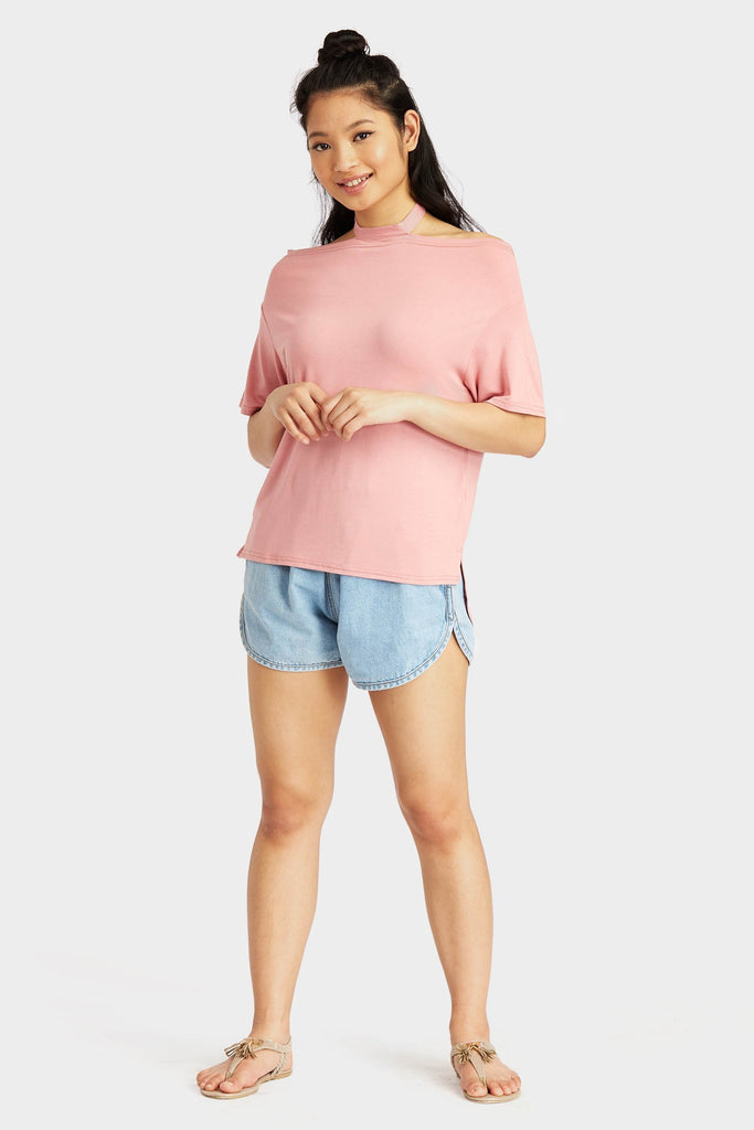 Rose Choker Detail T-Shirt